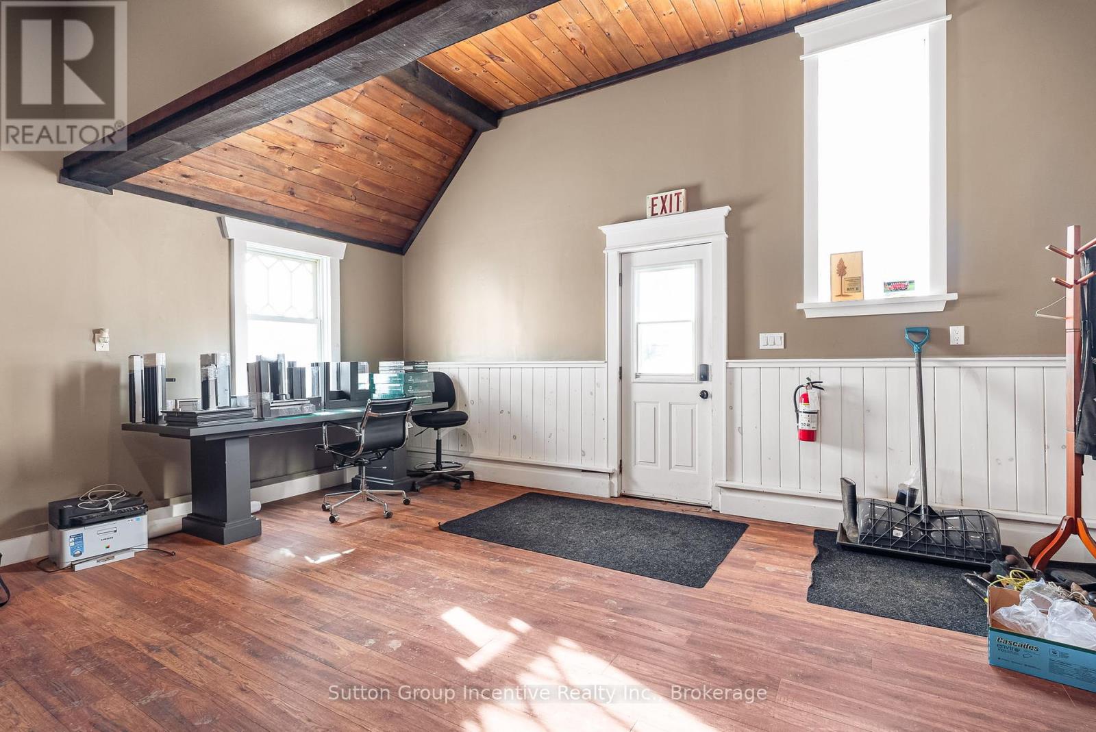 1676 Winhara Road, Gravenhurst, Ontario  P1P 1R1 - Photo 24 - X11996267