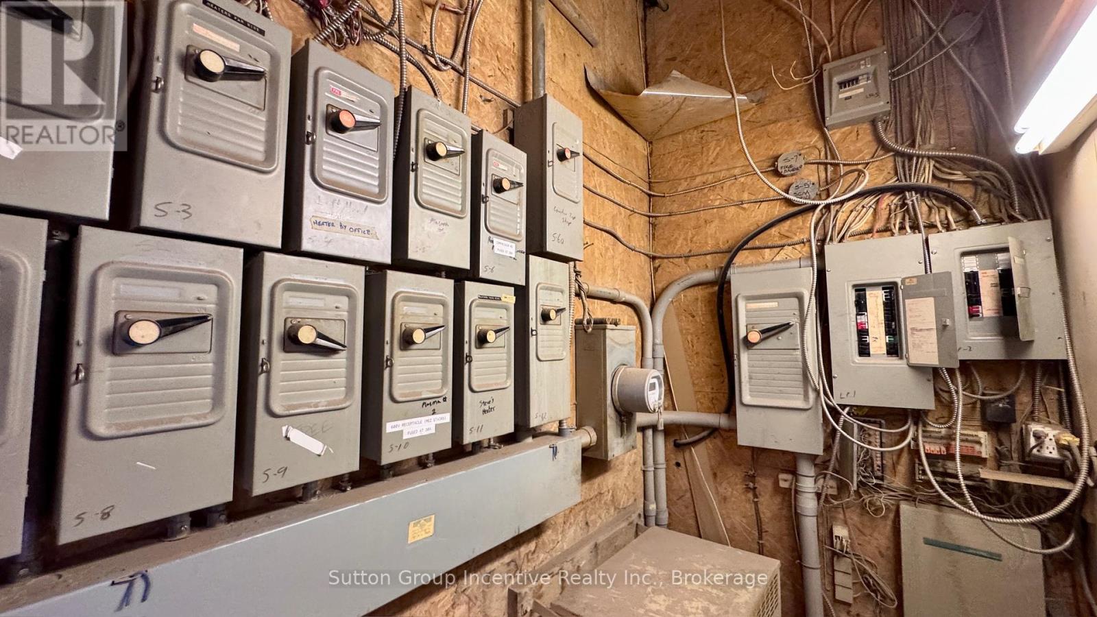 1676 Winhara Road, Gravenhurst, Ontario  P1P 1R1 - Photo 28 - X11996267