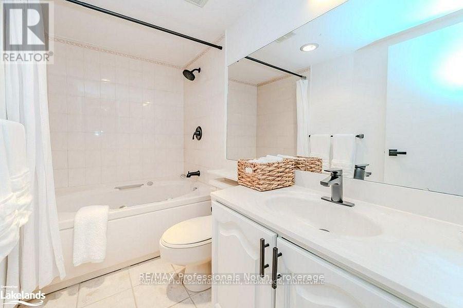 105 - 33 Deerhurst Greens Drive, Huntsville, Ontario  P1H 2J4 - Photo 17 - X12000673
