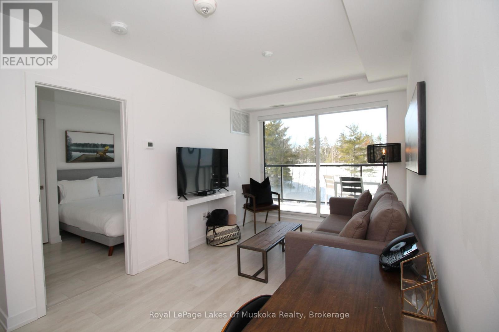 313 - 120 Carrick Trail, Gravenhurst, Ontario  P1P 0A2 - Photo 10 - X12007131