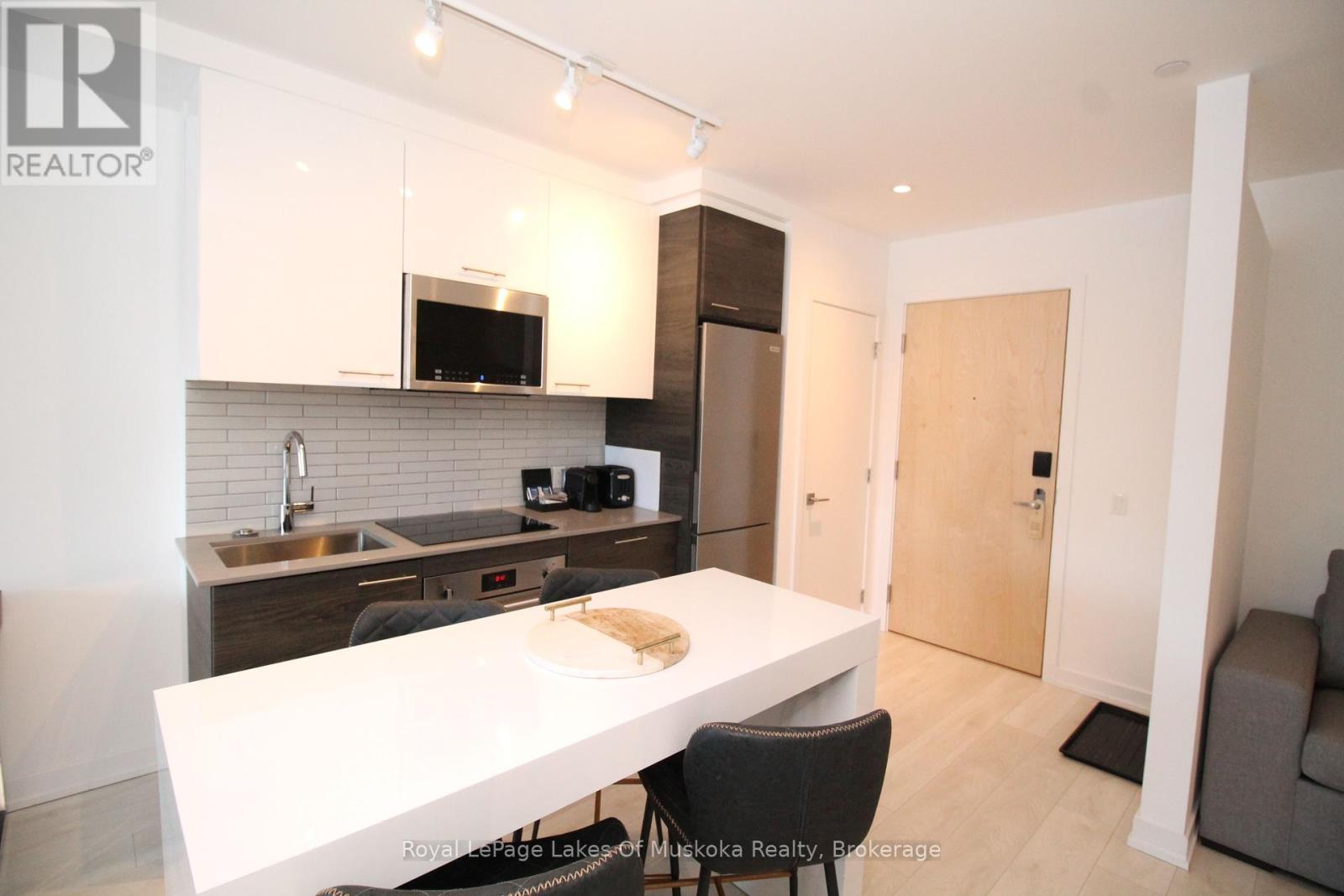 313 - 120 Carrick Trail, Gravenhurst, Ontario  P1P 0A2 - Photo 13 - X12007131