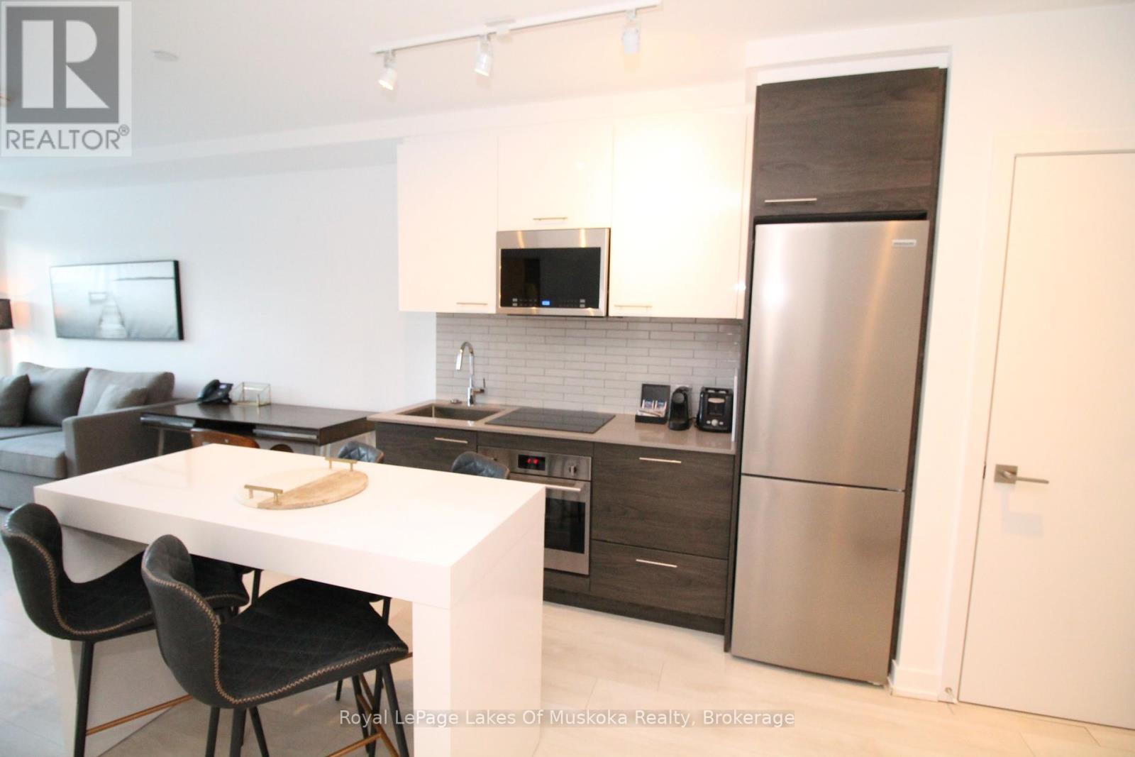 313 - 120 Carrick Trail, Gravenhurst, Ontario  P1P 0A2 - Photo 14 - X12007131