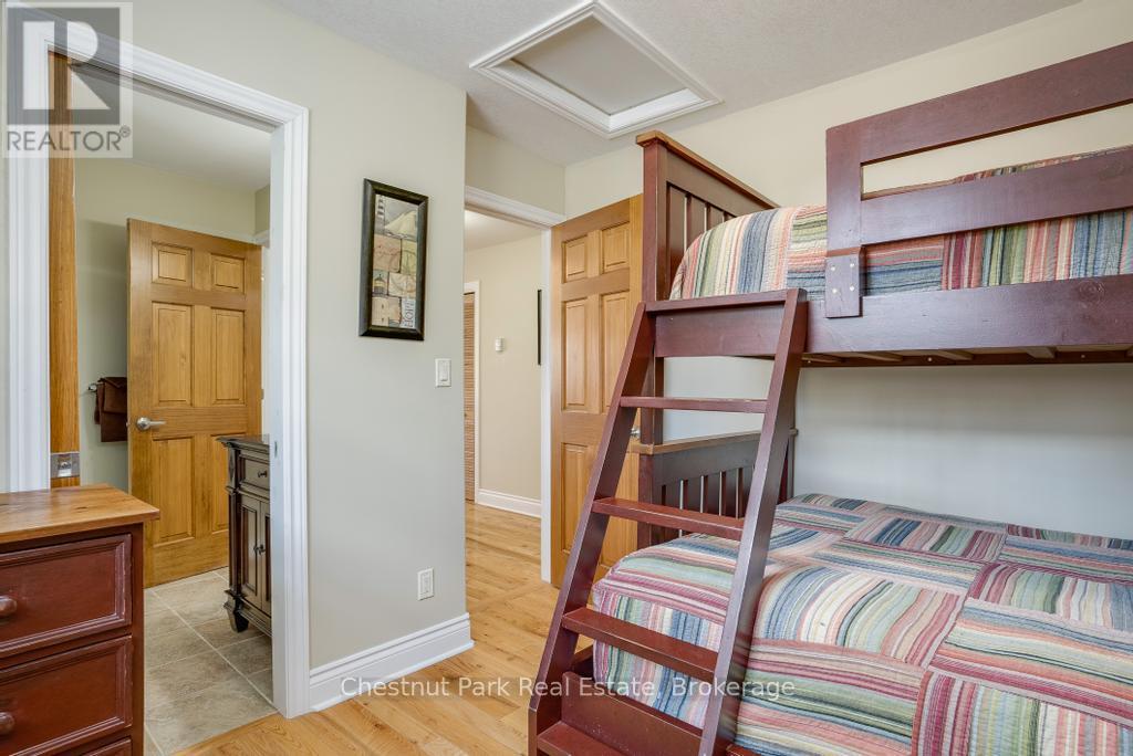 1052 Rat Bay Rd 109-7 Road, Lake Of Bays, Ontario  P1H 2J6 - Photo 17 - X12017497