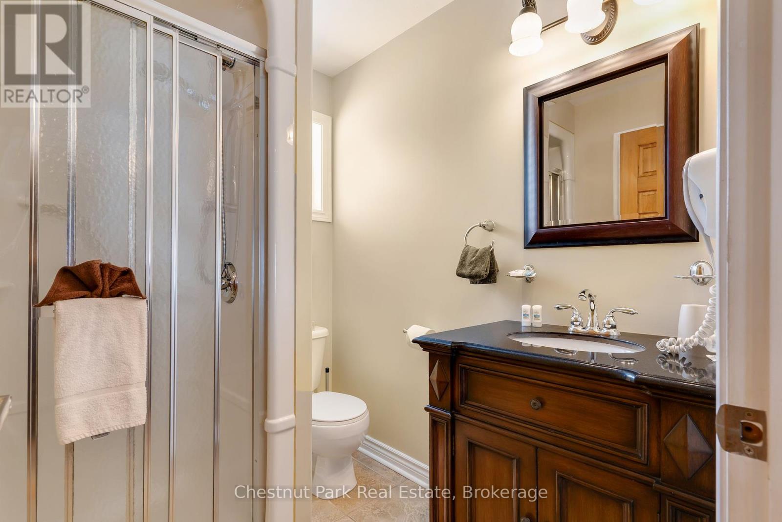 1052 Rat Bay 105-8 Road, Lake Of Bays, Ontario  P1H 2J6 - Photo 14 - X12019460