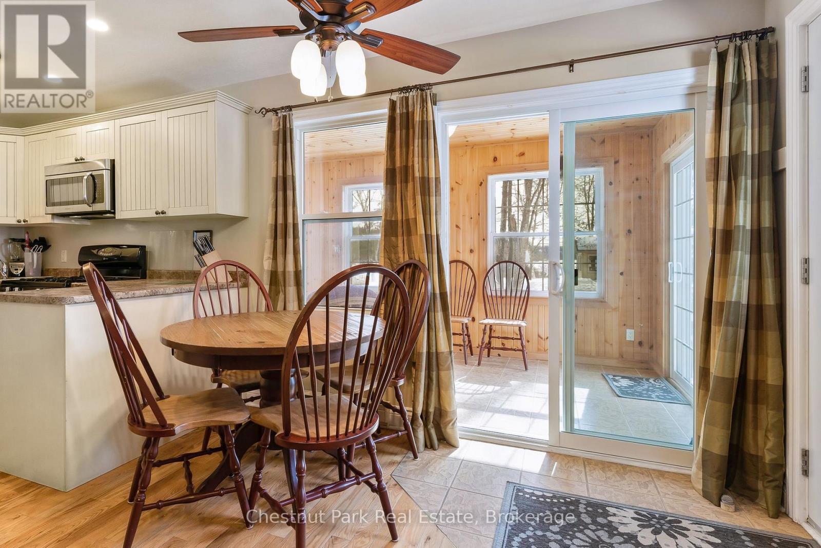 1052 Rat Bay 105-8 Road, Lake Of Bays, Ontario  P1H 2J6 - Photo 16 - X12019460