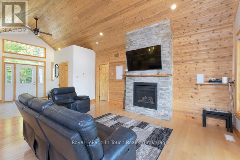 149 John Buchler Road, Georgian Bay, Ontario  L0K 1S0 - Photo 23 - X12032615