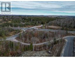 5 HANES ROAD, Huntsville, Ontario