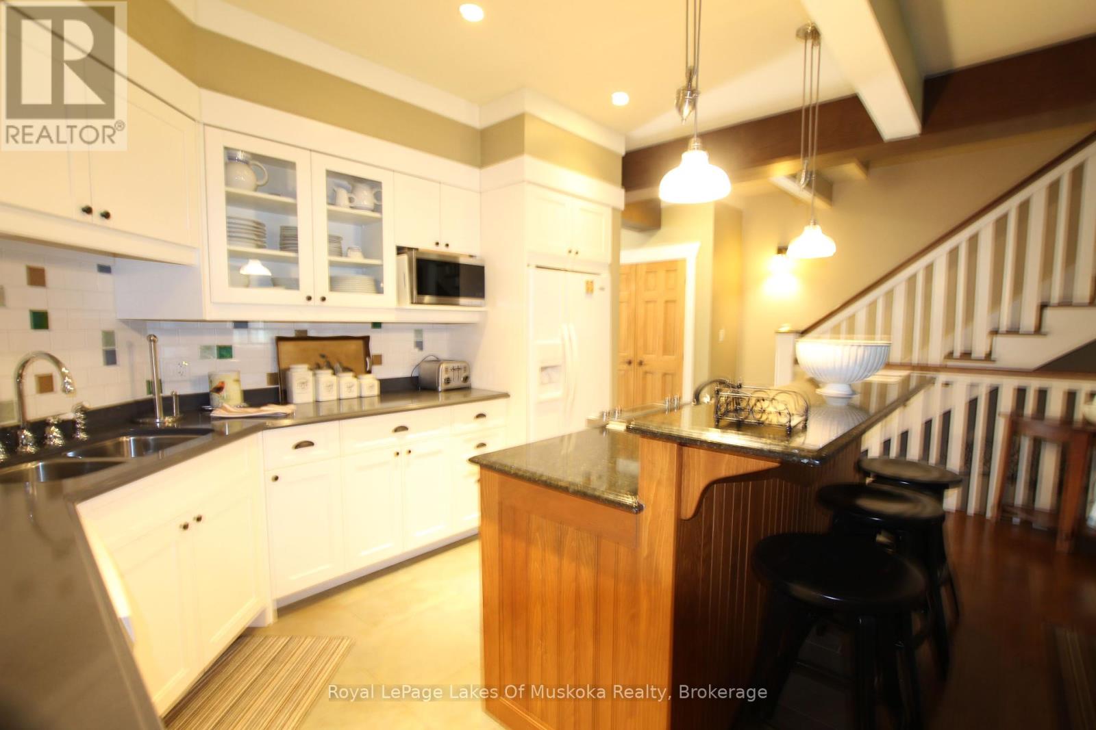 V 14 W 3 - 1020 Birch Glen Road, Lake Of Bays, Ontario  P0B 1A0 - Photo 4 - X12045273