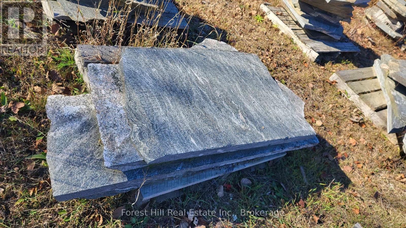 1470 Echo Lake Road, Lake Of Bays, Ontario  P0B 1A0 - Photo 11 - X12049706