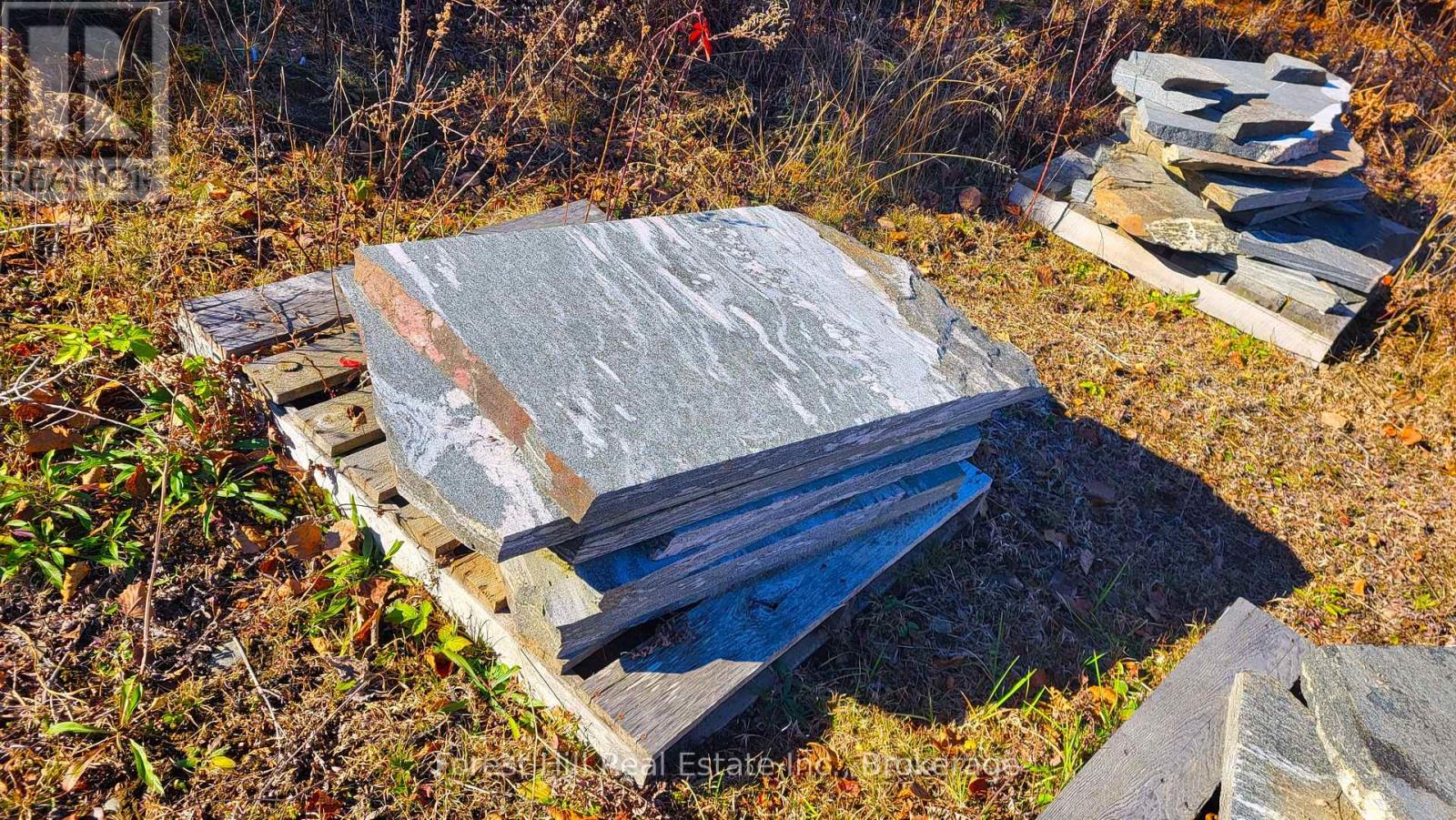 1470 Echo Lake Road, Lake Of Bays, Ontario  P0B 1A0 - Photo 12 - X12049706