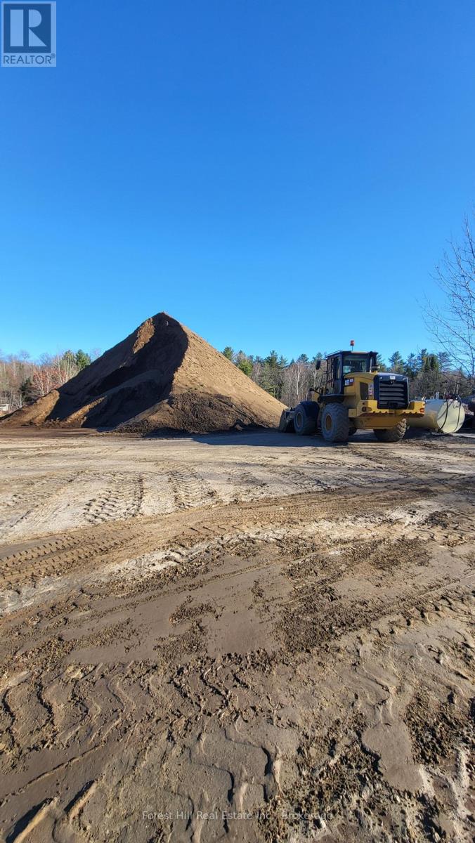 1470 Echo Lake Road, Lake Of Bays, Ontario  P0B 1A0 - Photo 6 - X12049706