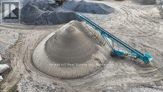 1470 Echo Lake Road, Lake Of Bays, Ontario  P0B 1A0 - Photo 9 - X12049706