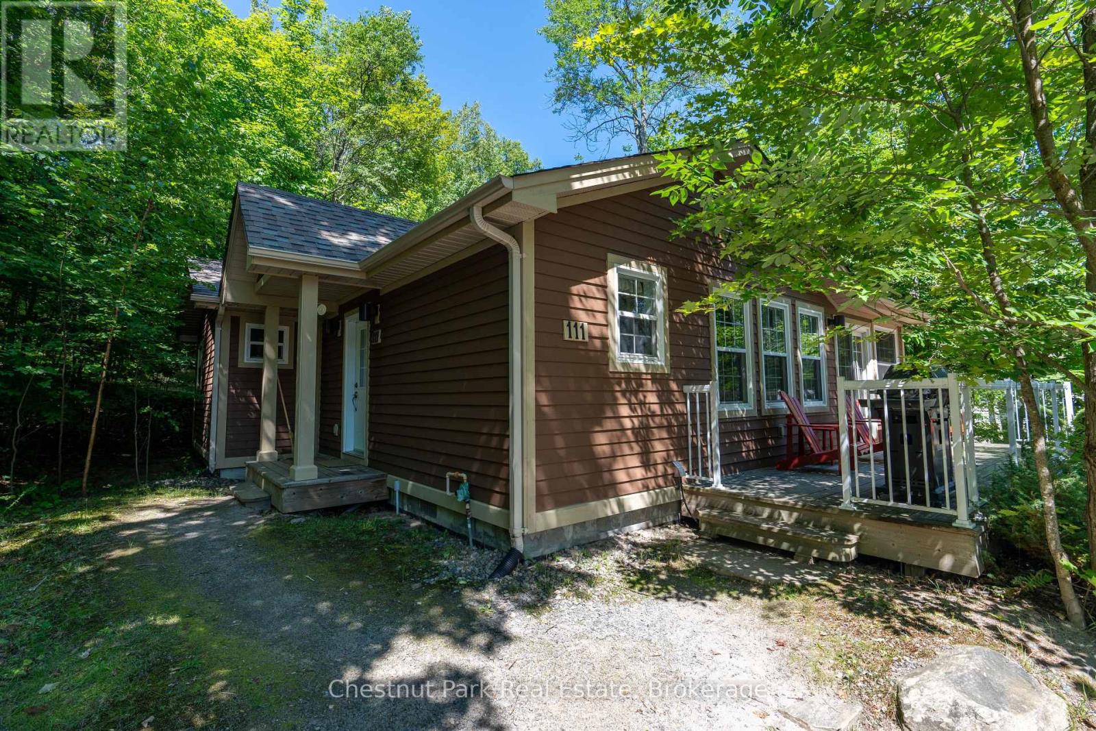 111-2 - 1052 Rat Bay Road, Lake Of Bays, Ontario  P0A 1H0 - Photo 2 - X12053068