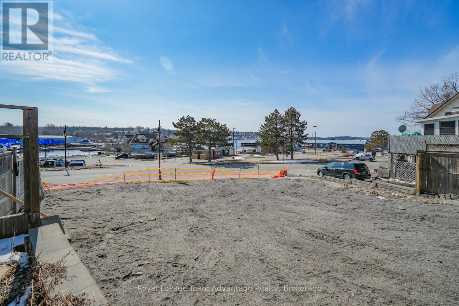 22 Bay Street, Parry Sound, Ontario  P2A 1S5 - Photo 12 - X12083423