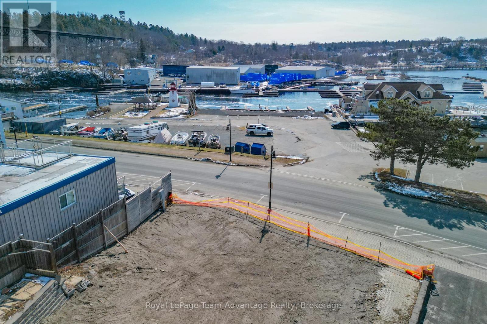 22 Bay Street, Parry Sound, Ontario  P2A 1S5 - Photo 20 - X12083423