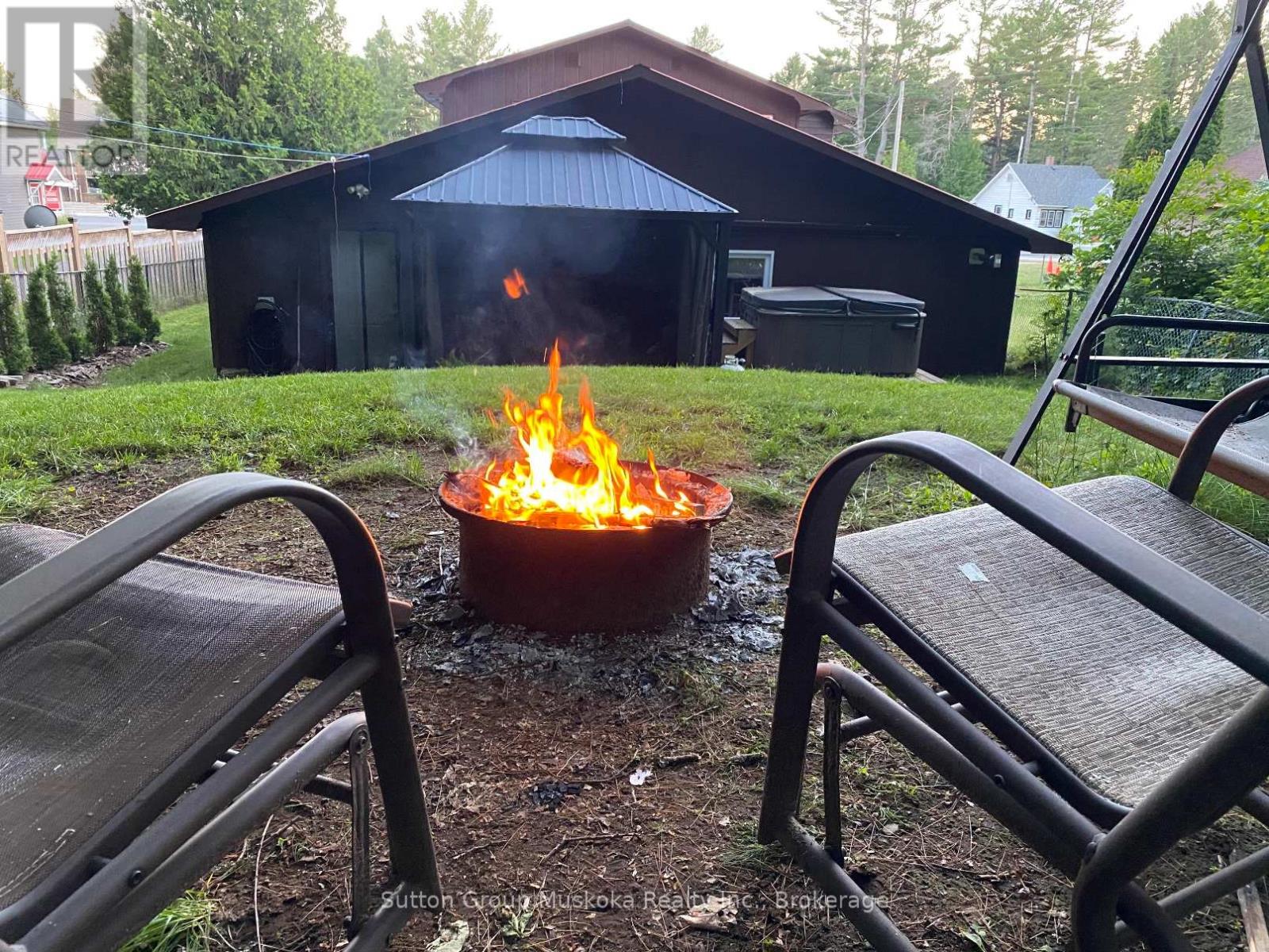 2831 Highway 60 Highway, Lake Of Bays, Ontario  P0A 1H0 - Photo 32 - X12083903