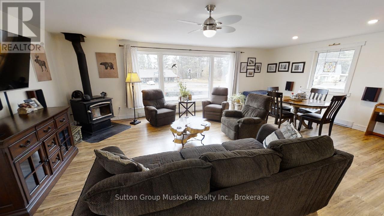 2831 Highway 60 Highway, Lake Of Bays, Ontario  P0A 1H0 - Photo 8 - X12083903