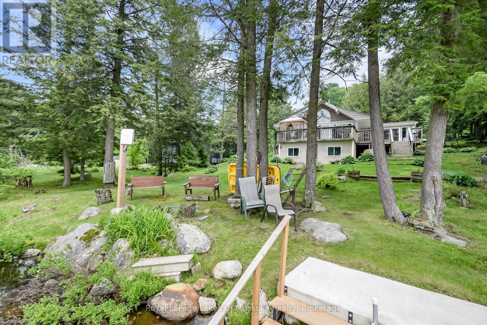 1019 Lakeshore Drive N, Bracebridge, Ontario  P1L 1X3 - Photo 38 - X12090032