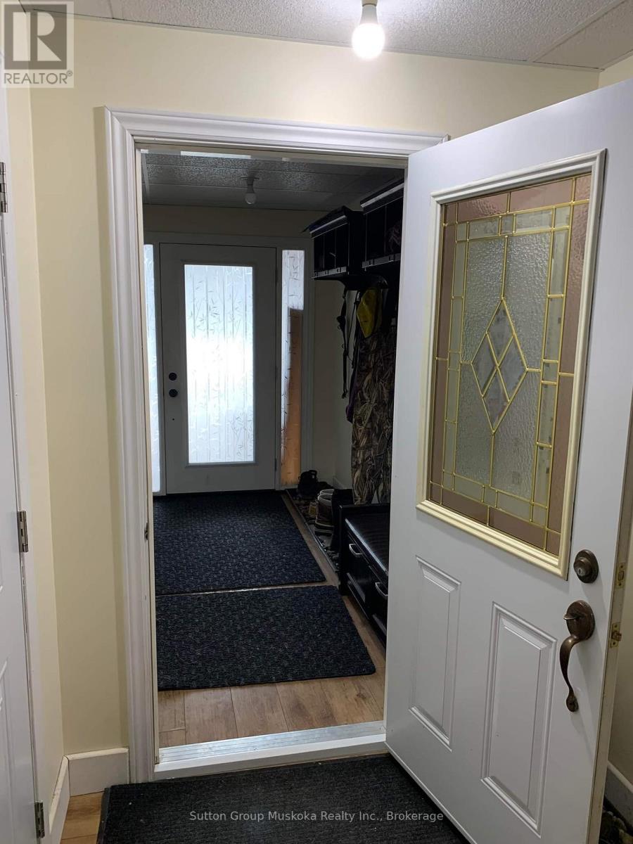 2831 Highway 60 Highway, Lake Of Bays, Ontario  P0A 1H0 - Photo 28 - X12097700