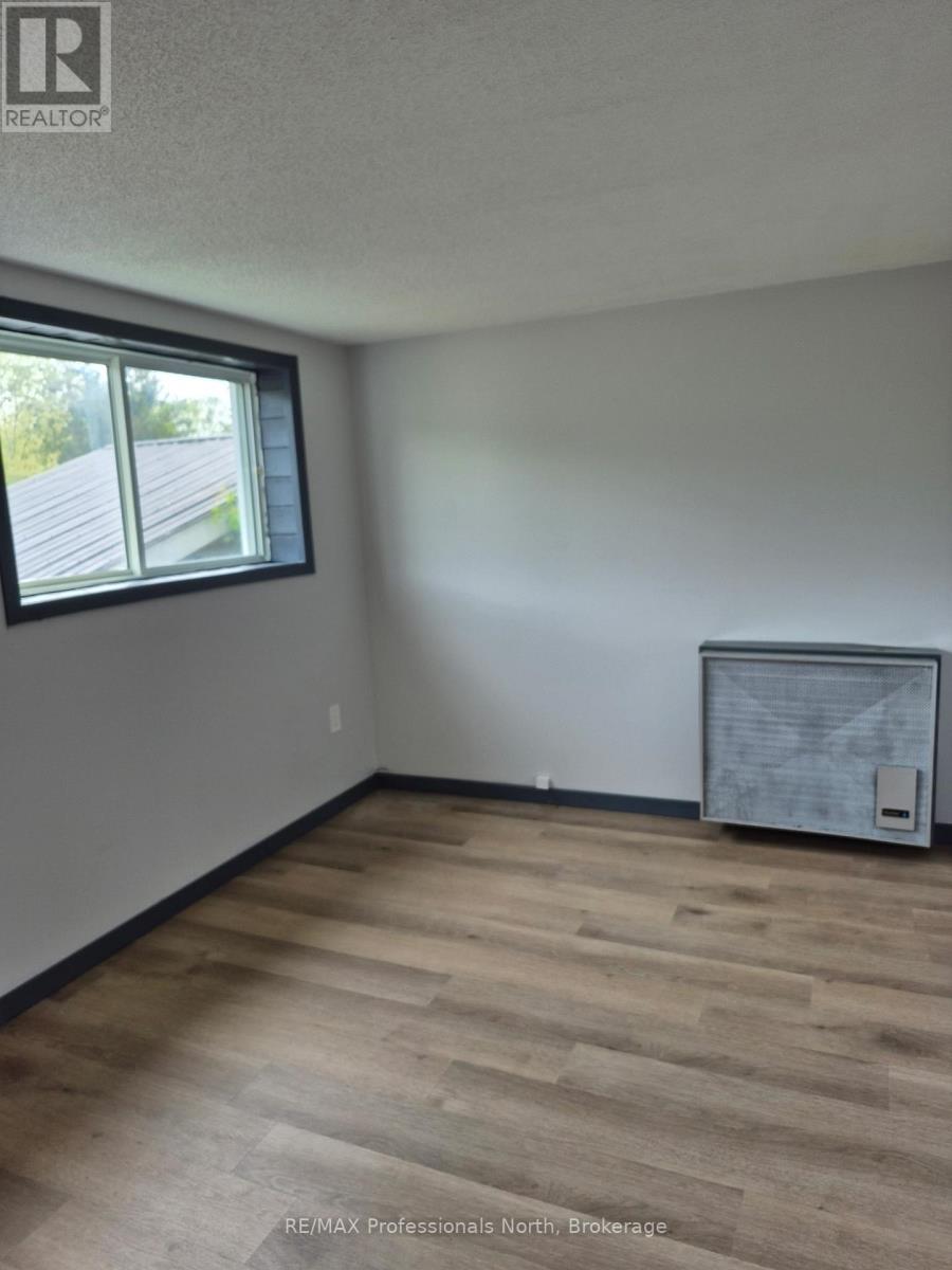 148 Park Road, Bracebridge, Ontario  P1L 1H9 - Photo 13 - X12104211