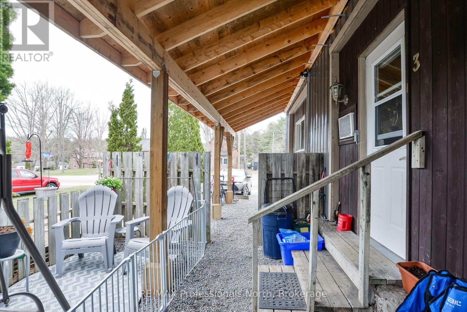 148 Park Road, Bracebridge, Ontario  P1L 1H9 - Photo 15 - X12104211