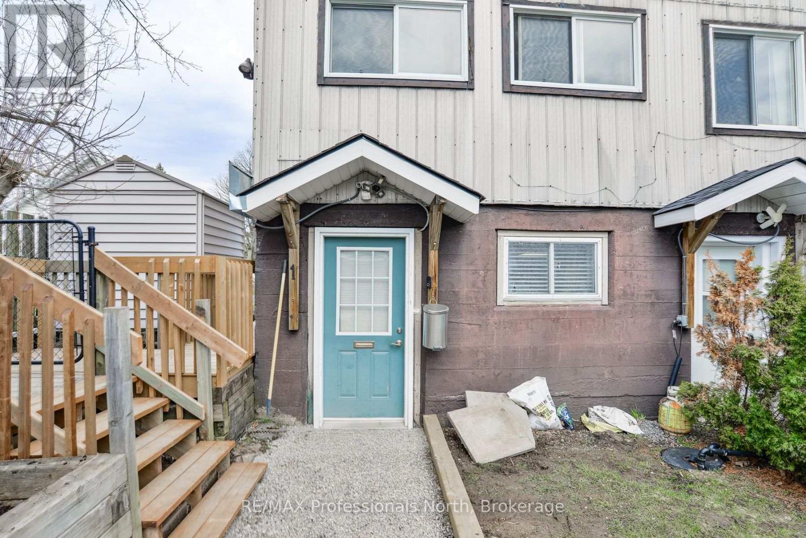 148 Park Road, Bracebridge, Ontario  P1L 1H9 - Photo 2 - X12104211