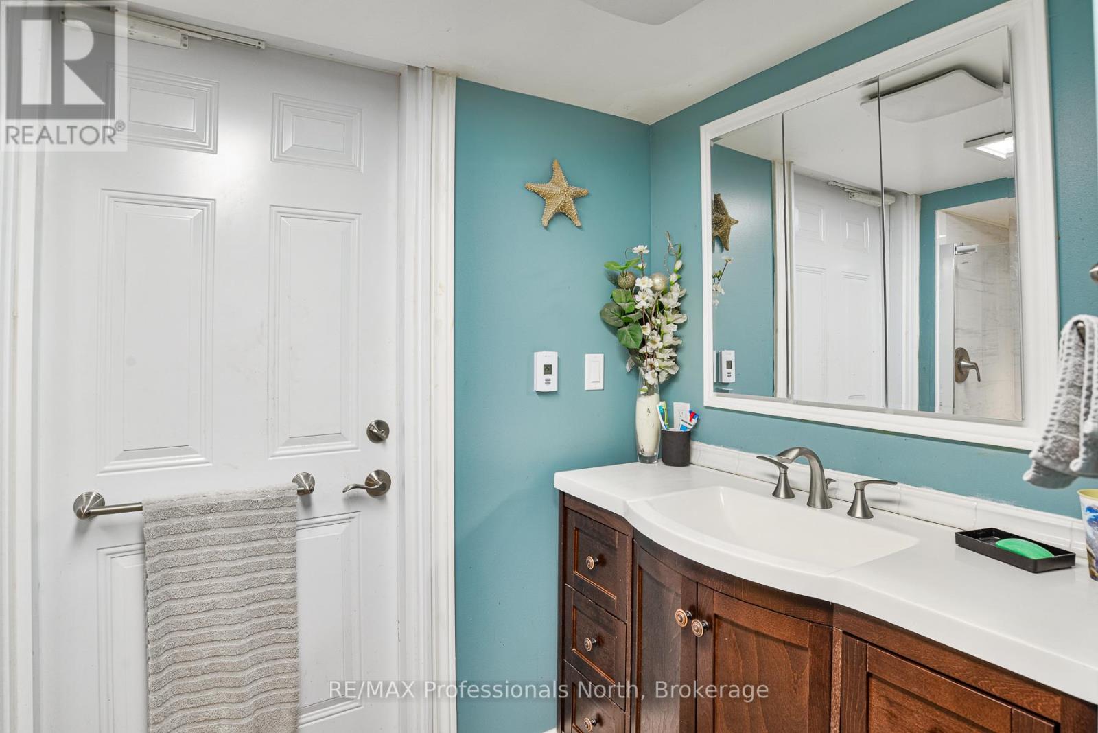 148 Park Road, Bracebridge, Ontario  P1L 1H9 - Photo 7 - X12104211