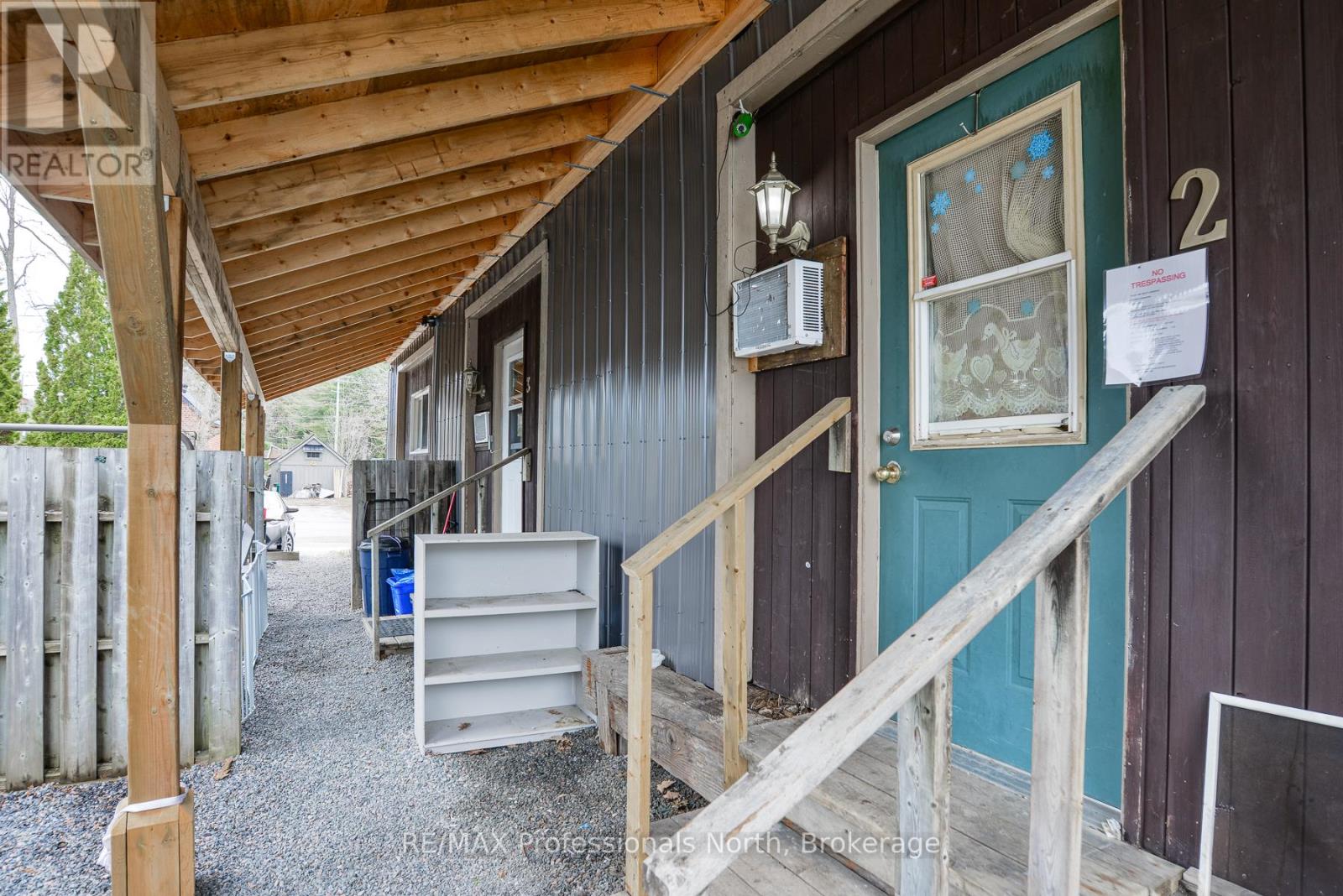 148 Park Road, Bracebridge, Ontario  P1L 1H9 - Photo 9 - X12104211