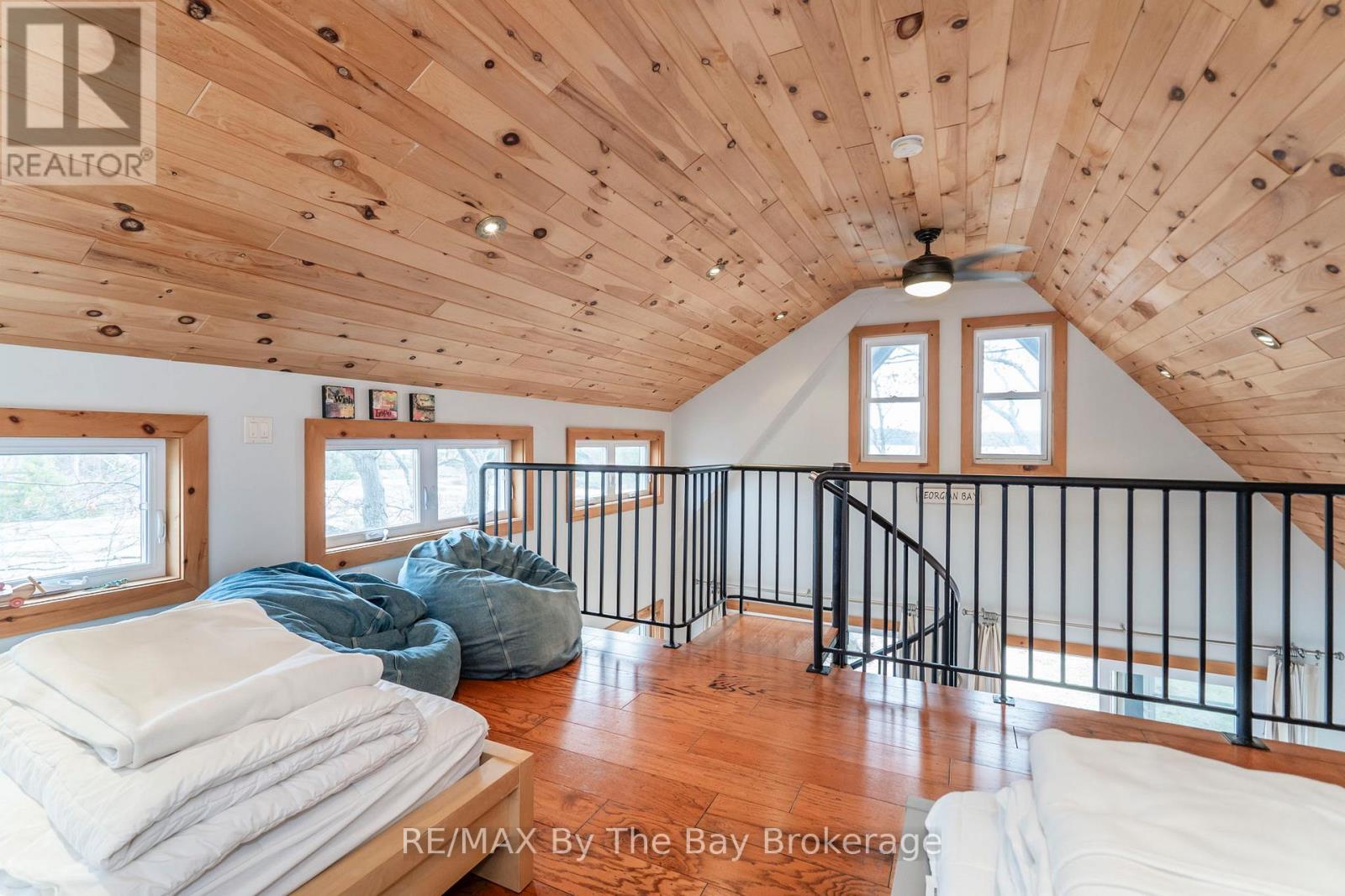 3854 Is 630 Georgian Bay, Georgian Bay, Ontario  P0E 1E0 - Photo 31 - X12107893