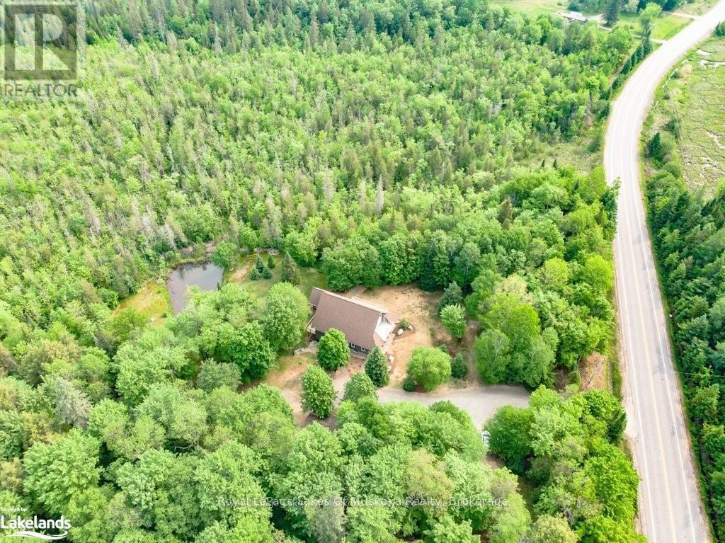 2411 Hwy. 118 E. Highway, Bracebridge, Ontario  P1L 1X1 - Photo 33 - X12123592