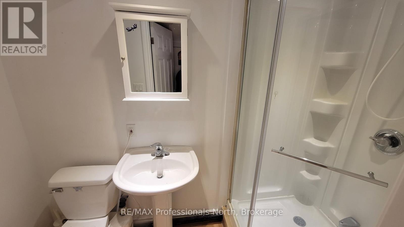 542 Highway 60, Huntsville, Ontario  P1H 1B5 - Photo 20 - X12125819