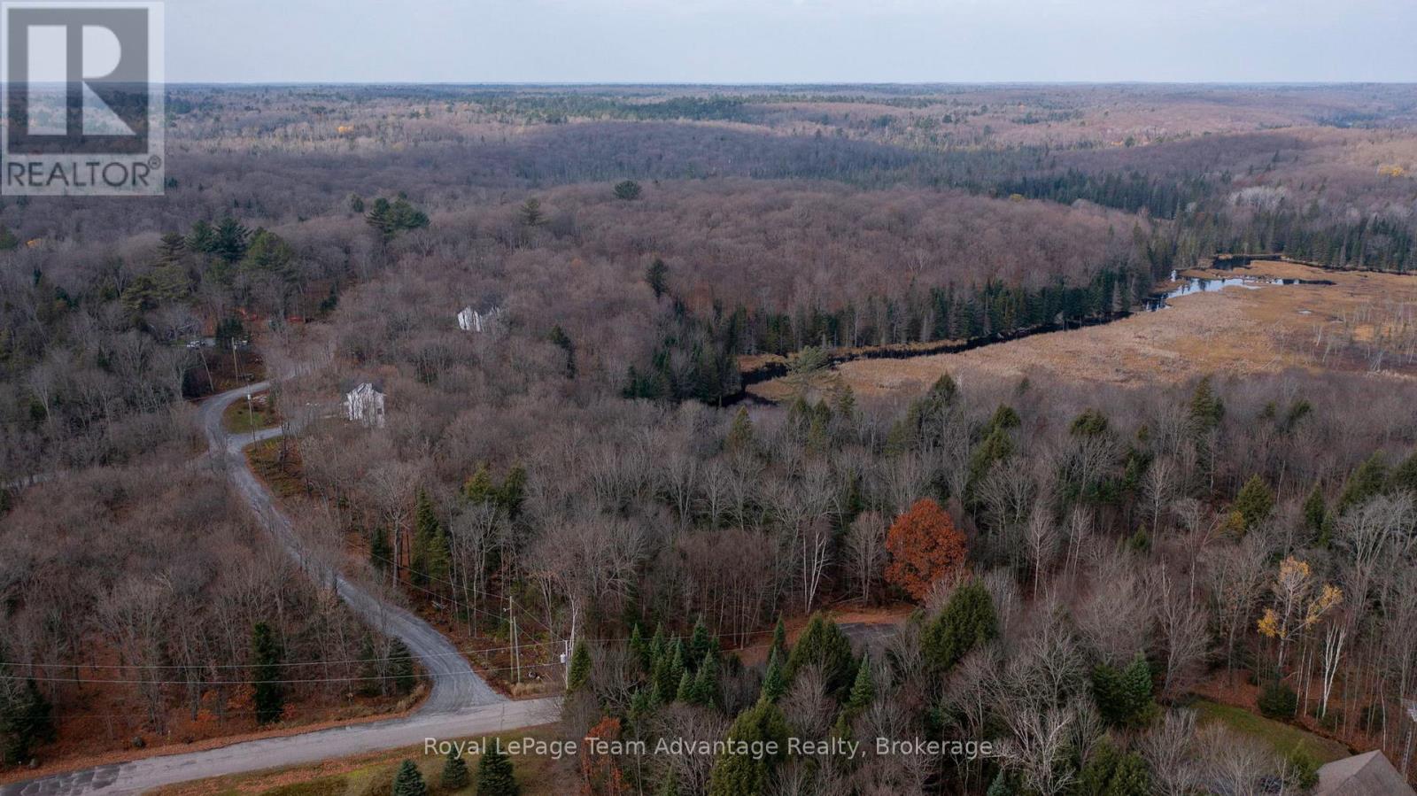 181 Clarkes Lane, Huntsville, Ontario  P0B 1M0 - Photo 12 - X12127716