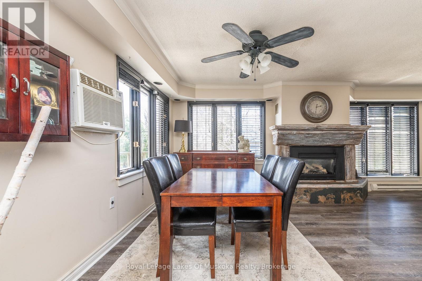 16 Cliff Avenue, Huntsville, Ontario  P1H 1G4 - Photo 10 - X12133084