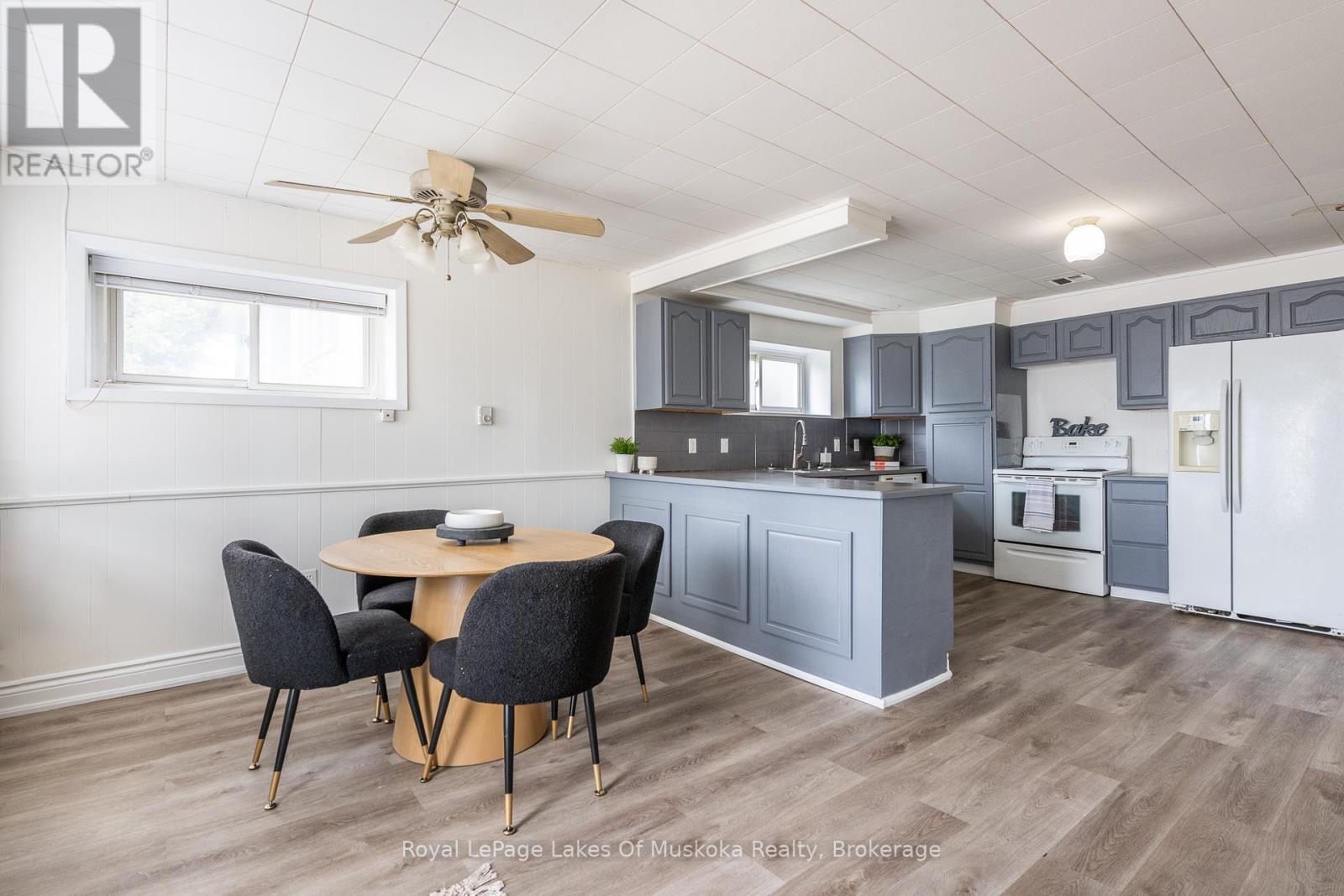 16 Cliff Avenue, Huntsville, Ontario  P1H 1G4 - Photo 26 - X12133084