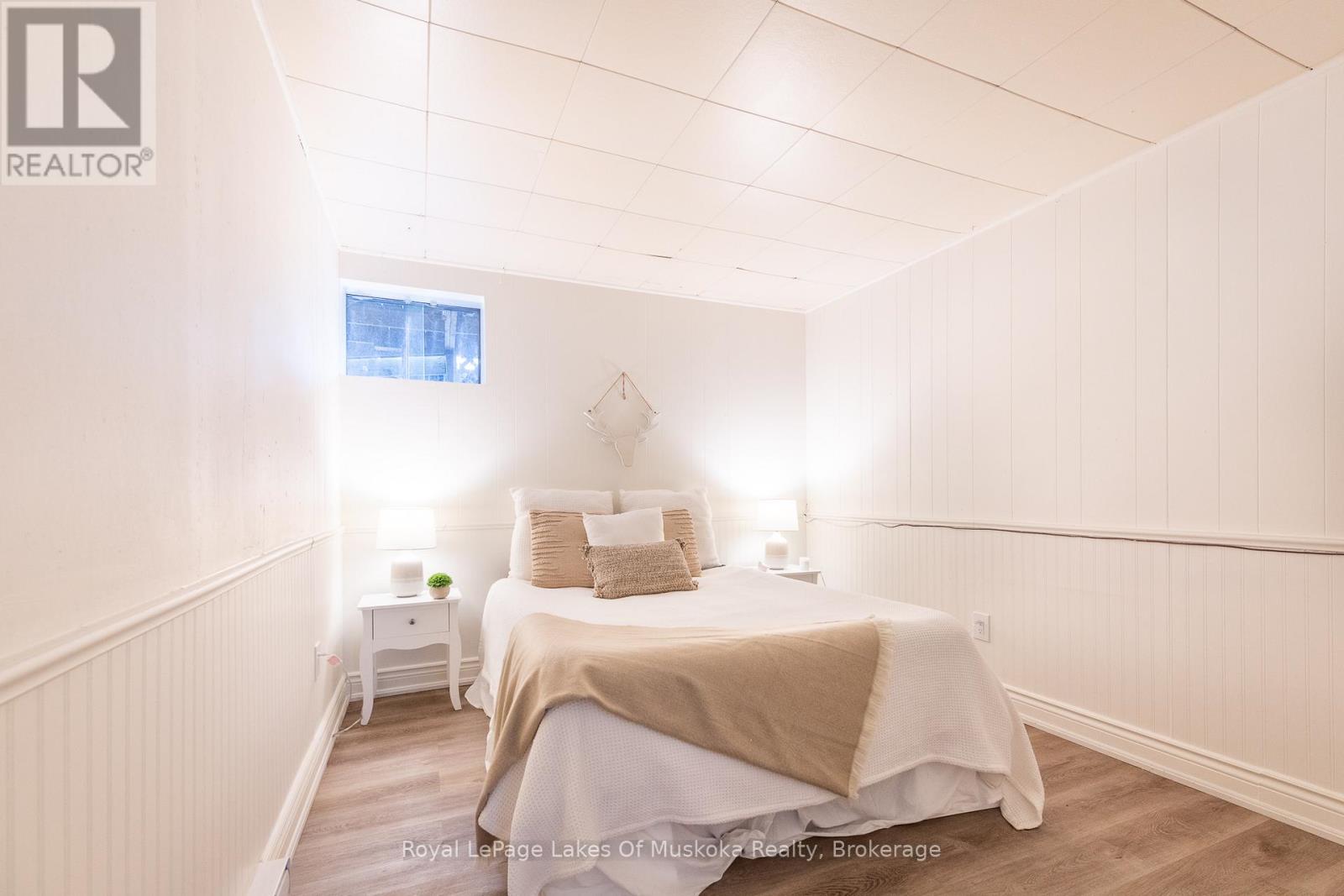 16 Cliff Avenue, Huntsville, Ontario  P1H 1G4 - Photo 30 - X12133084