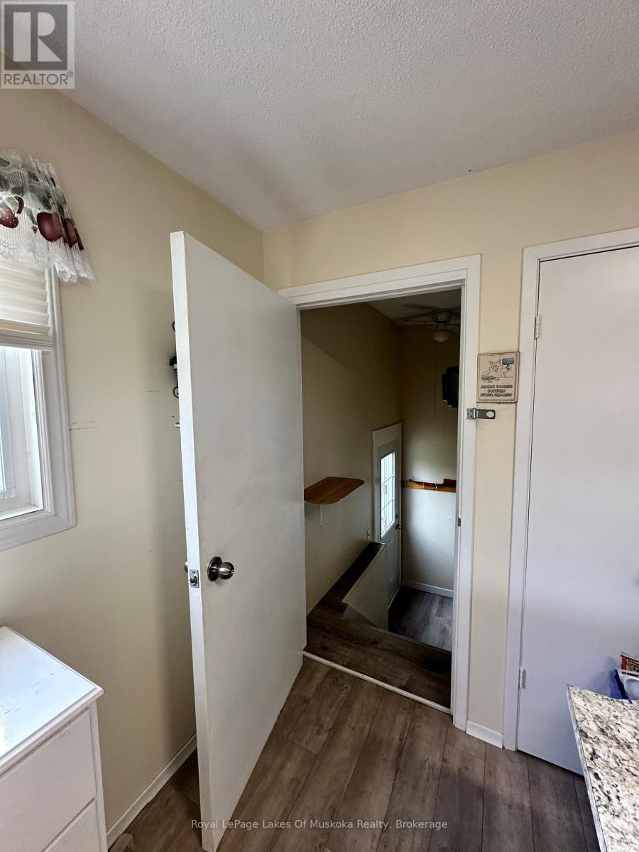 250 Stephenson 12 Road W, Huntsville, Ontario  P0B 1M0 - Photo 28 - X12144589