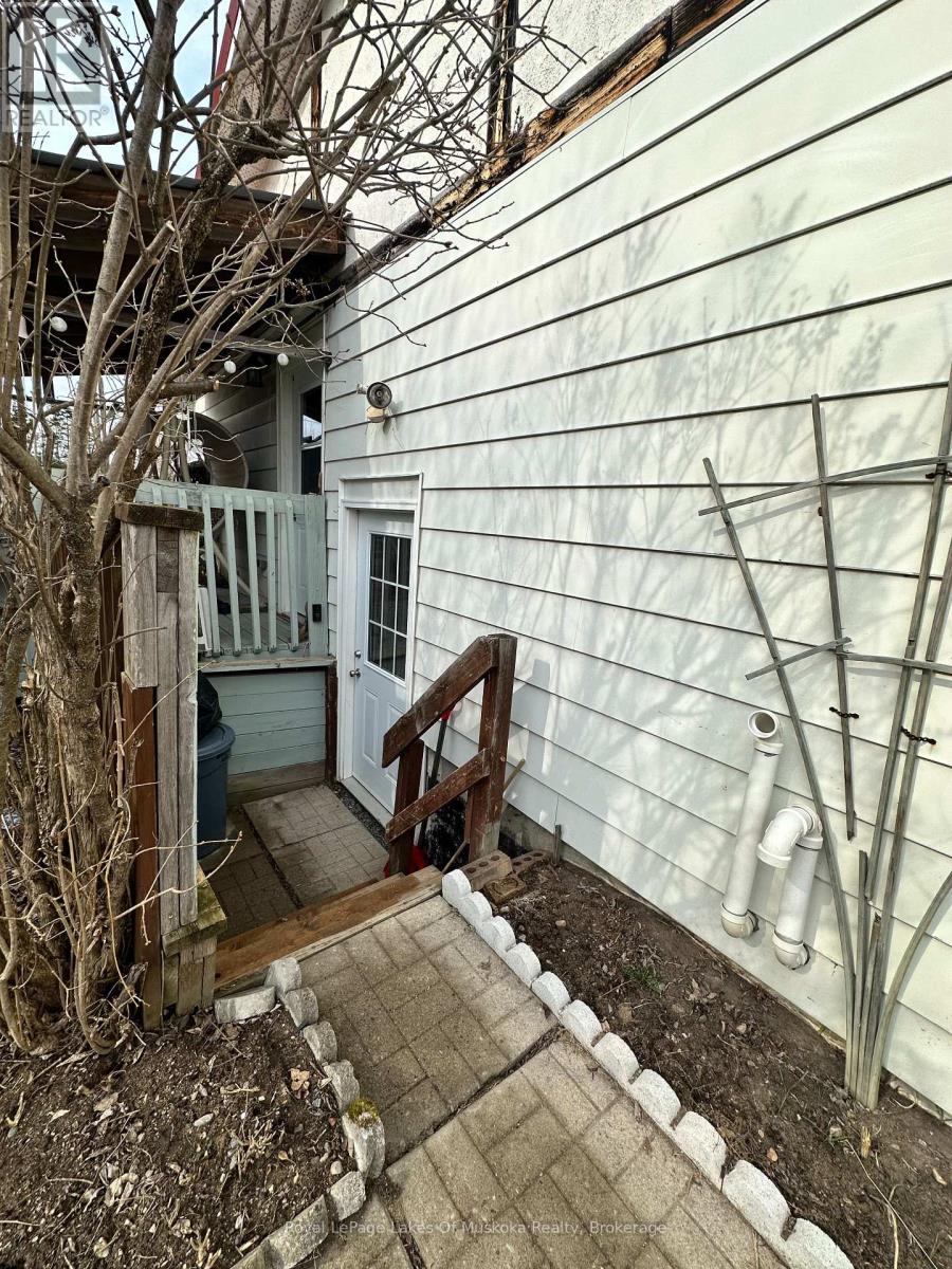 250 Stephenson 12 Road W, Huntsville, Ontario  P0B 1M0 - Photo 4 - X12144589