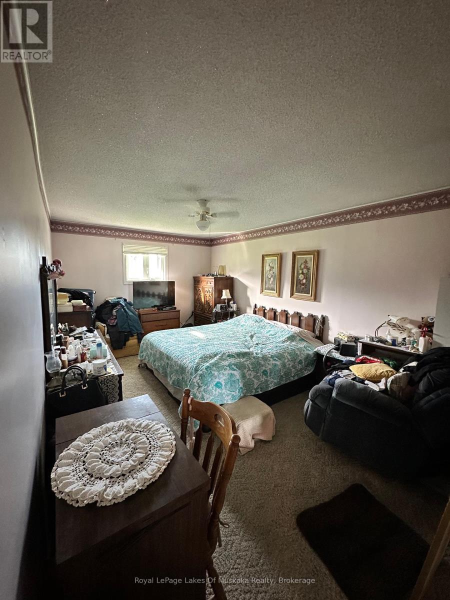 250 Stephenson 12 Road W, Huntsville, Ontario  P0B 1M0 - Photo 44 - X12144589