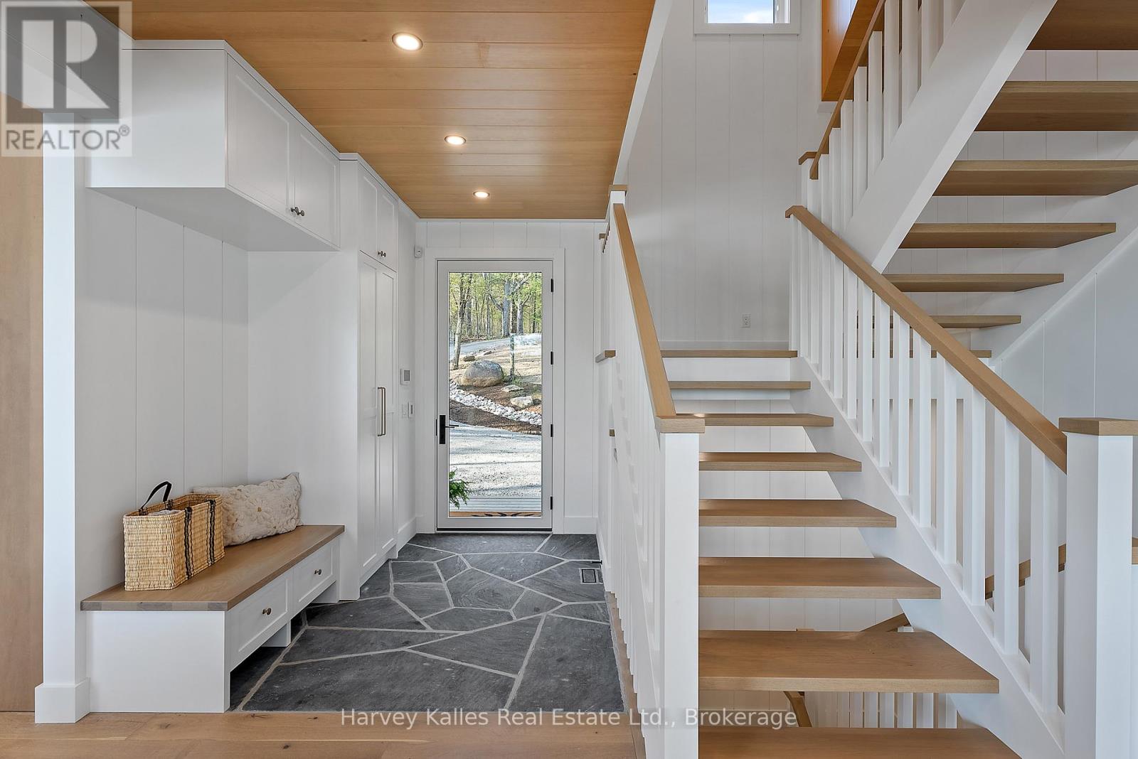 2 - 1029 East Rankin Road, Muskoka Lakes, Ontario  P0B 1J0 - Photo 27 - X12152976