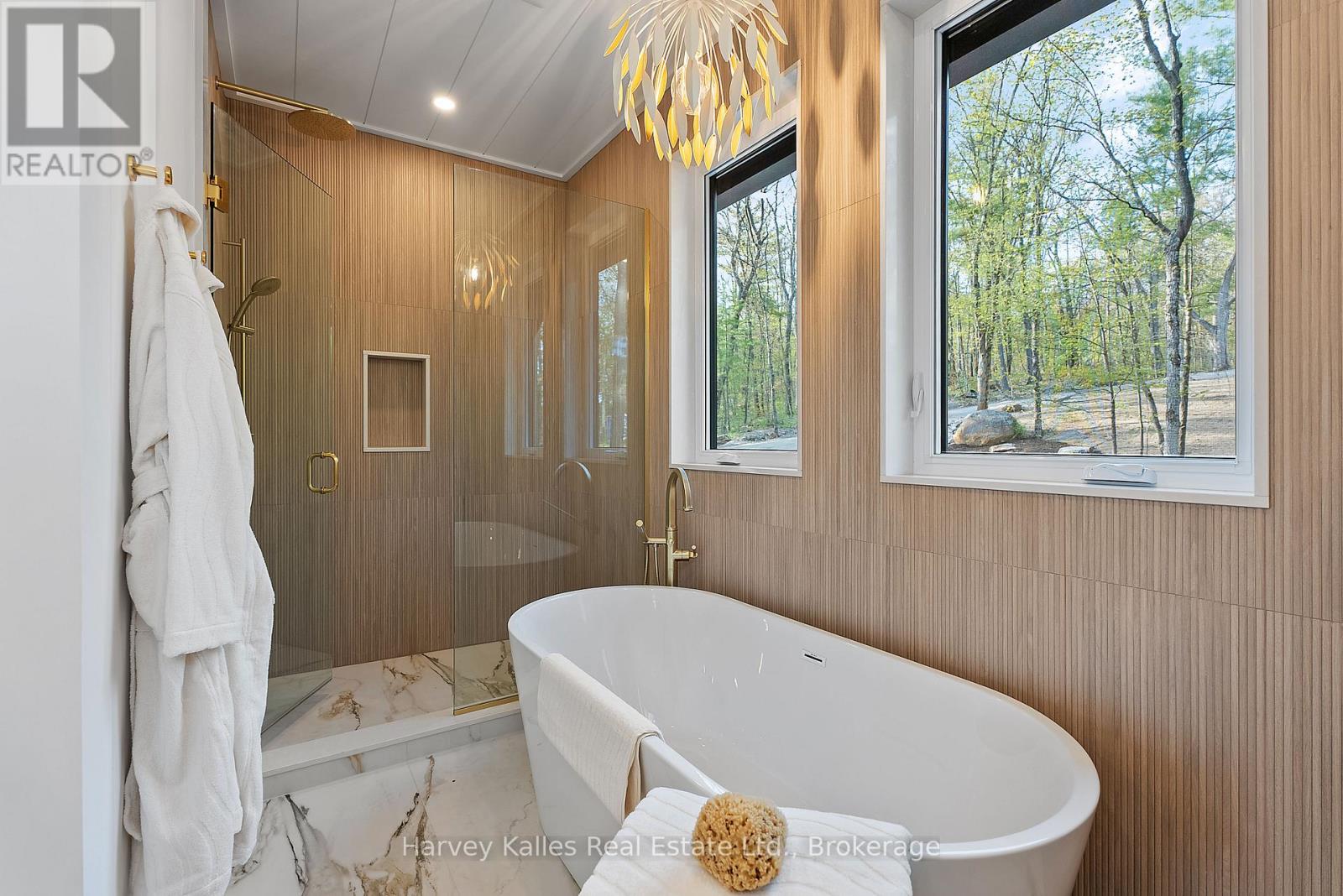 2 - 1029 East Rankin Road, Muskoka Lakes, Ontario  P0B 1J0 - Photo 34 - X12152976