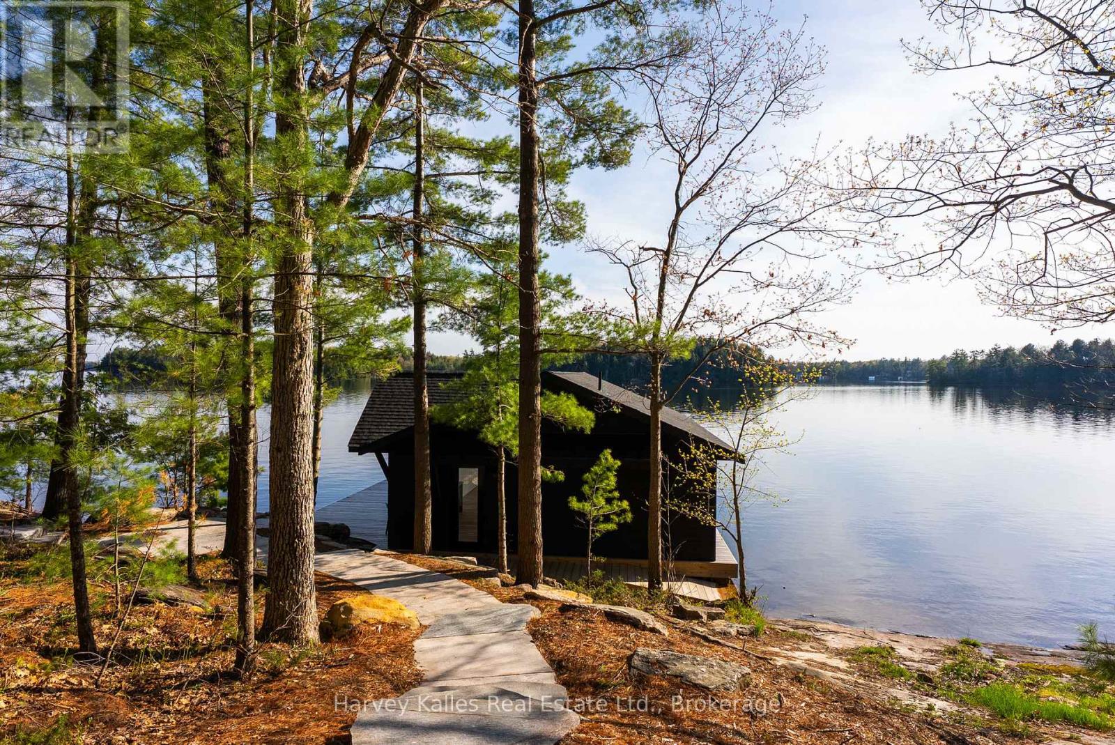 2 - 1029 East Rankin Road, Muskoka Lakes, Ontario  P0B 1J0 - Photo 7 - X12152976