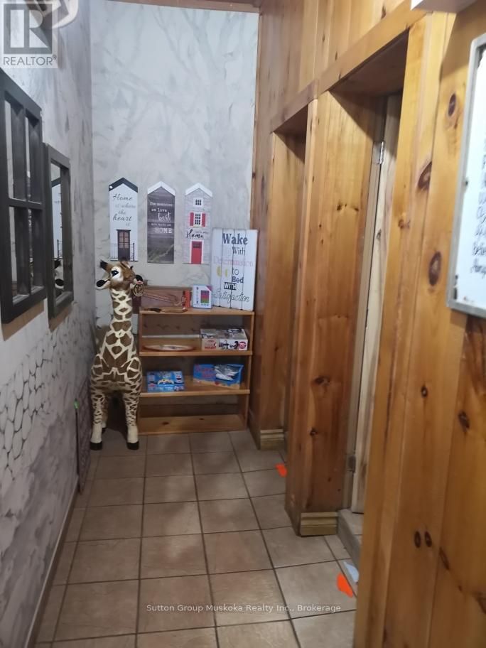 2832 Highway 60 Highway, Lake Of Bays, Ontario  P0A 1H0 - Photo 13 - X12154097