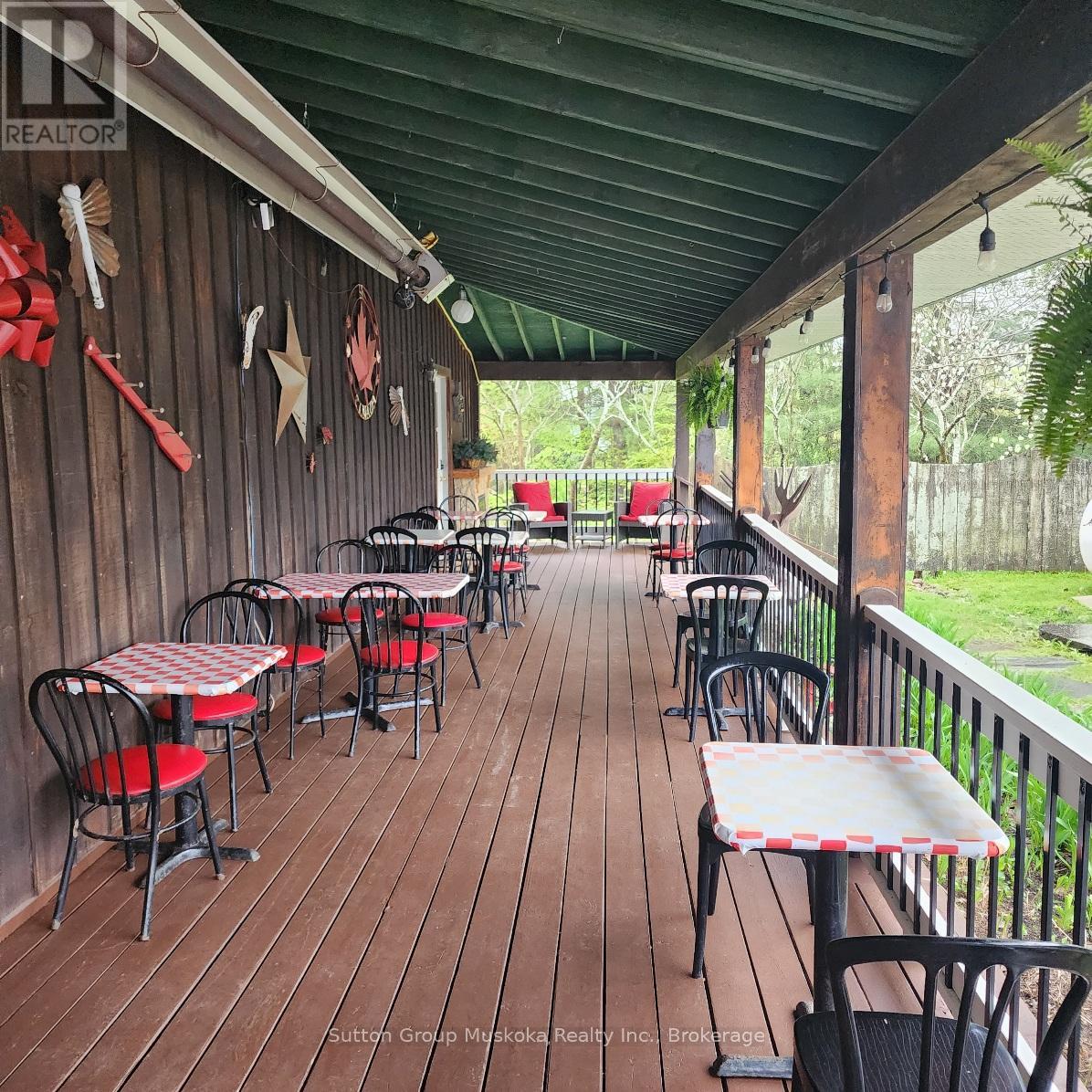 2832 Highway 60 Highway, Lake Of Bays, Ontario  P0A 1H0 - Photo 17 - X12154097