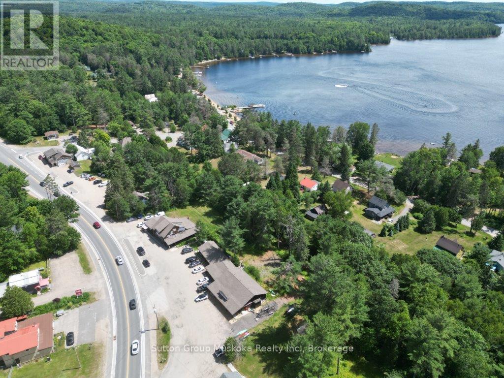 2832 Highway 60 Highway, Lake Of Bays, Ontario  P0A 1H0 - Photo 19 - X12154097