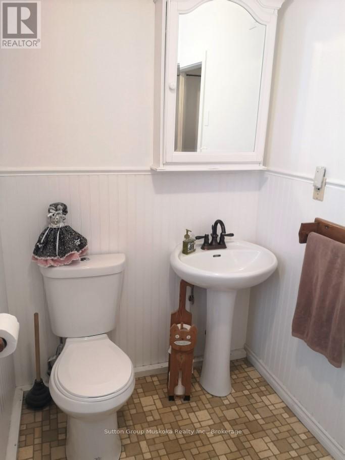 2832 Highway 60 Highway, Lake Of Bays, Ontario  P0A 1H0 - Photo 25 - X12154097