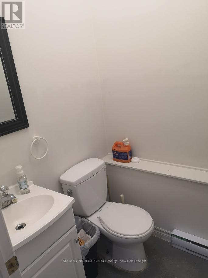 2832 Highway 60 Highway, Lake Of Bays, Ontario  P0A 1H0 - Photo 31 - X12154097