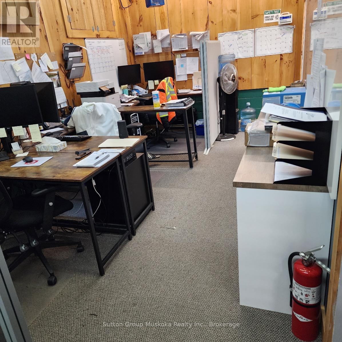 2832 Highway 60 Highway, Lake Of Bays, Ontario  P0A 1H0 - Photo 34 - X12154097