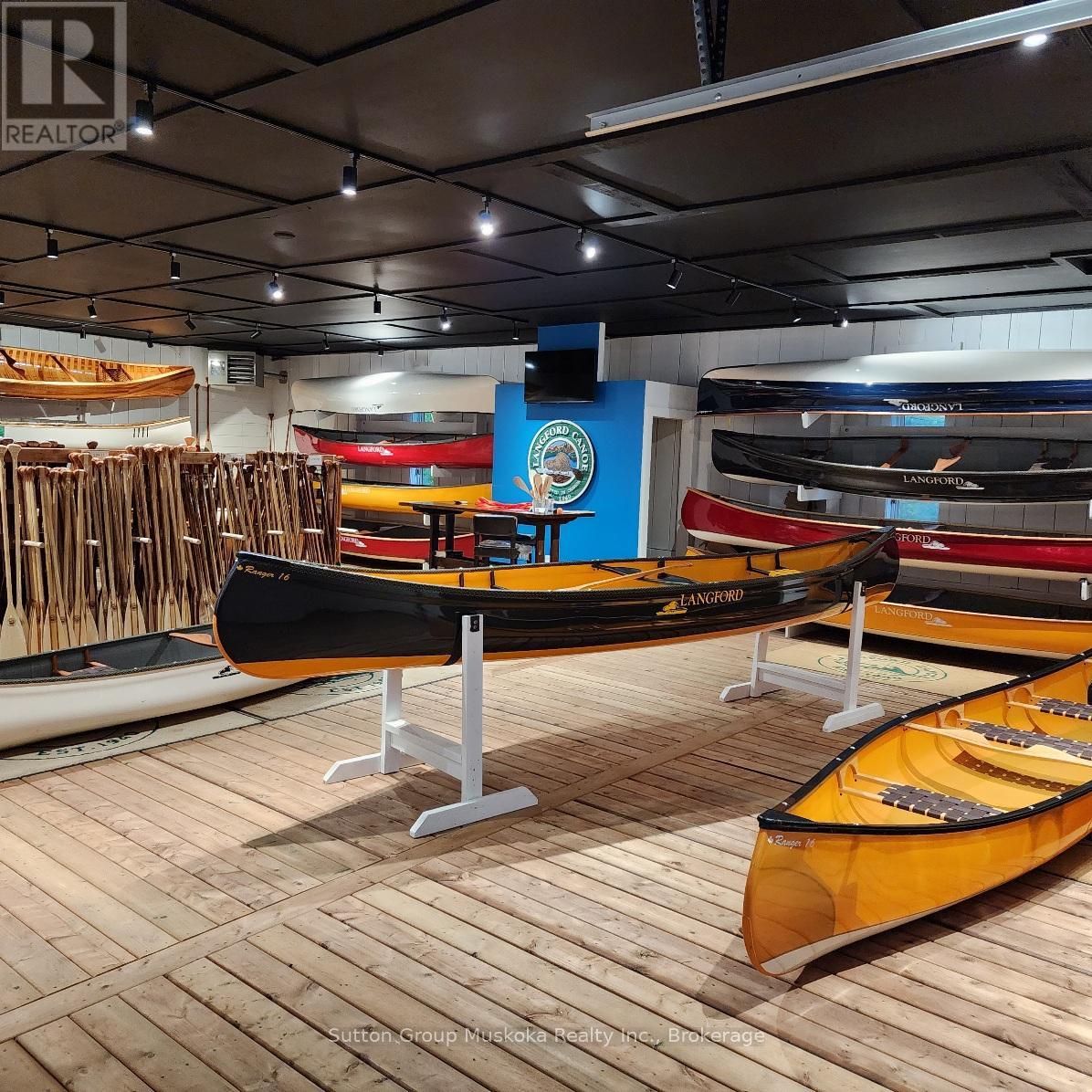 2832 Highway 60 Highway, Lake Of Bays, Ontario  P0A 1H0 - Photo 38 - X12154097