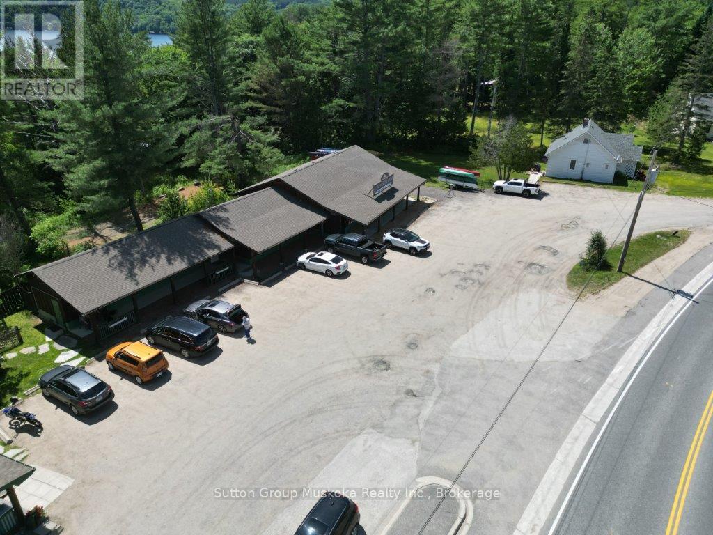 2832 Highway 60 Highway, Lake Of Bays, Ontario  P0A 1H0 - Photo 44 - X12154097