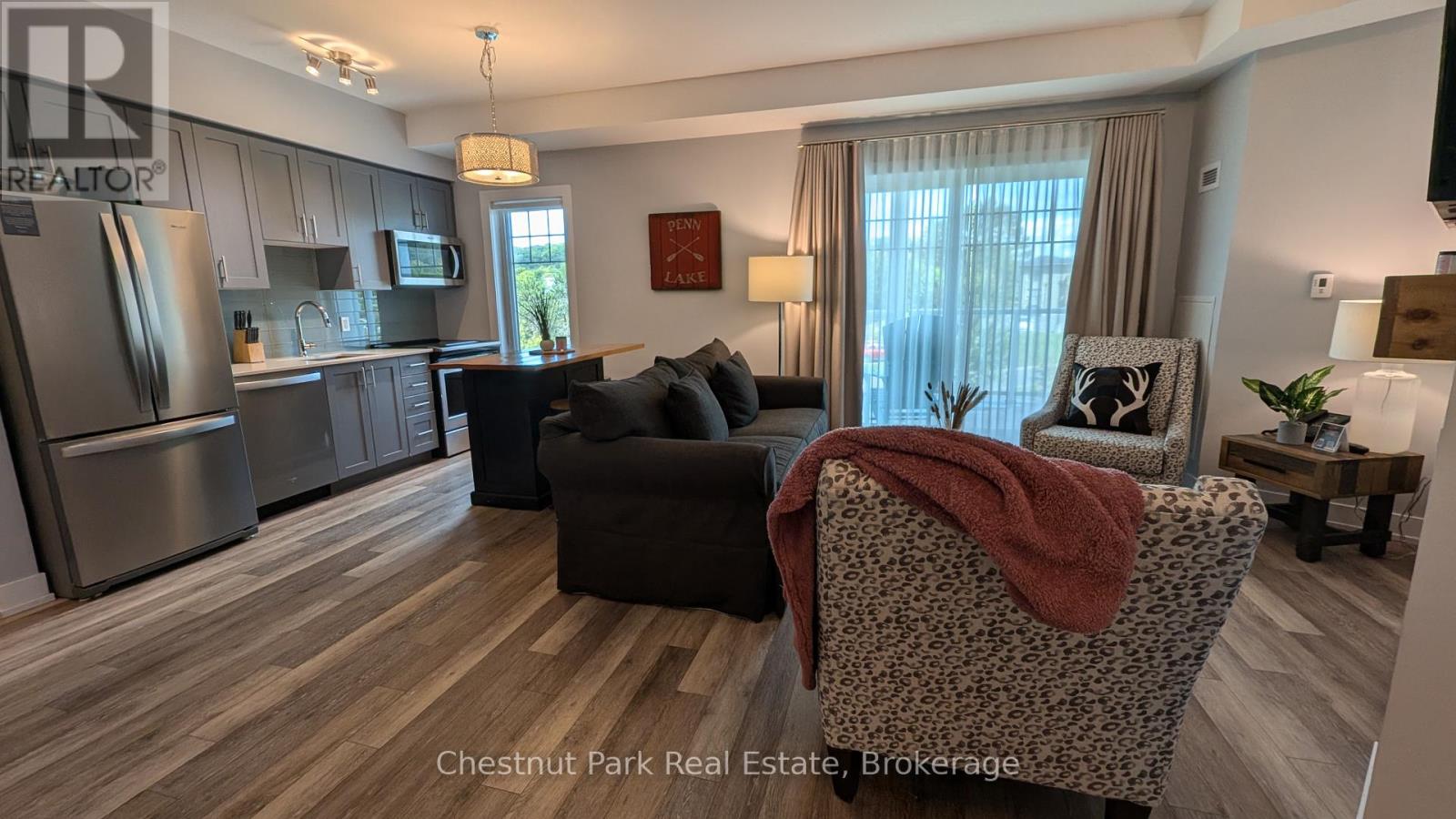 316 - 25 Pen Lake Point Road, Huntsville, Ontario  P1H 1A9 - Photo 11 - X12156133